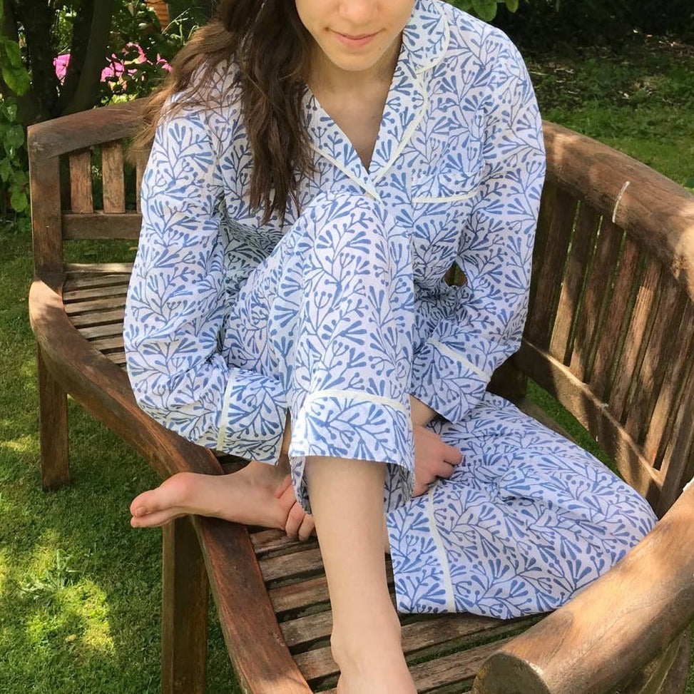 Block Printed Cotton Pajamas "Blue Bud"