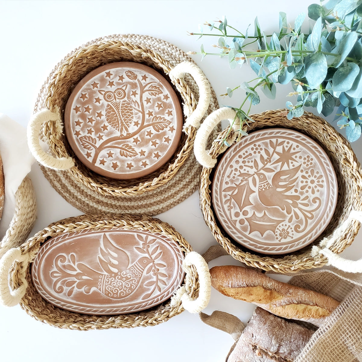 Handmade Bread Warmer & Wicker Basket -Round